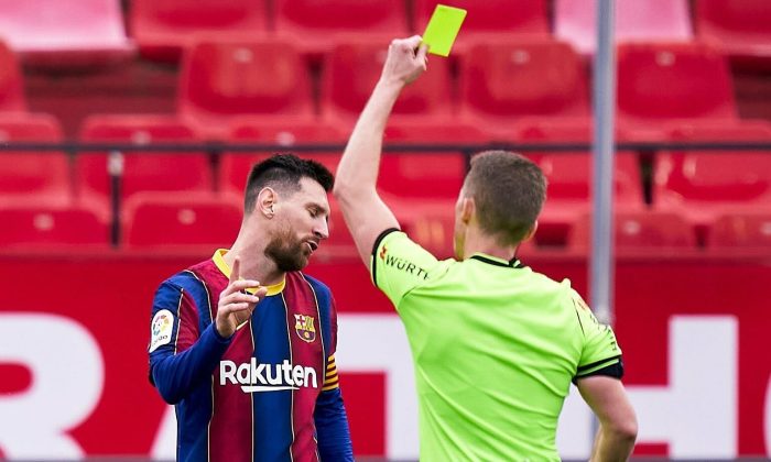 thẻ vàng có tác dụng gì